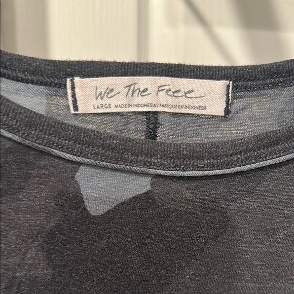 We The Free Camouflage Short Sleeve Tee - Black and Gray - Picture 6 of 8